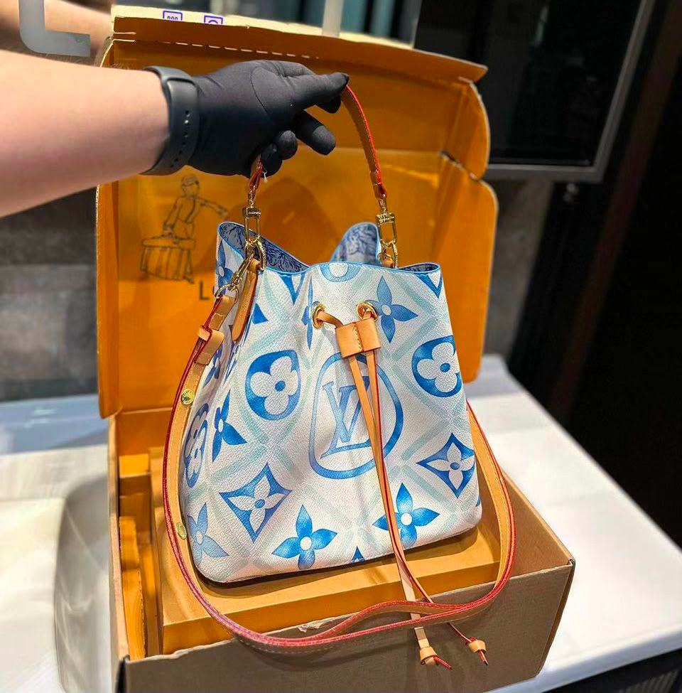 Louis Vuitton Neverfull Monogram Tile Tote Bag