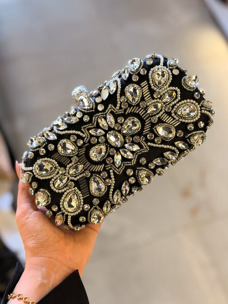 كلتش مرصع بالكريستال واللؤلؤ (Black / Crystal)